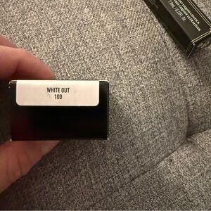 Kat Von D eyeliner eyeshadow